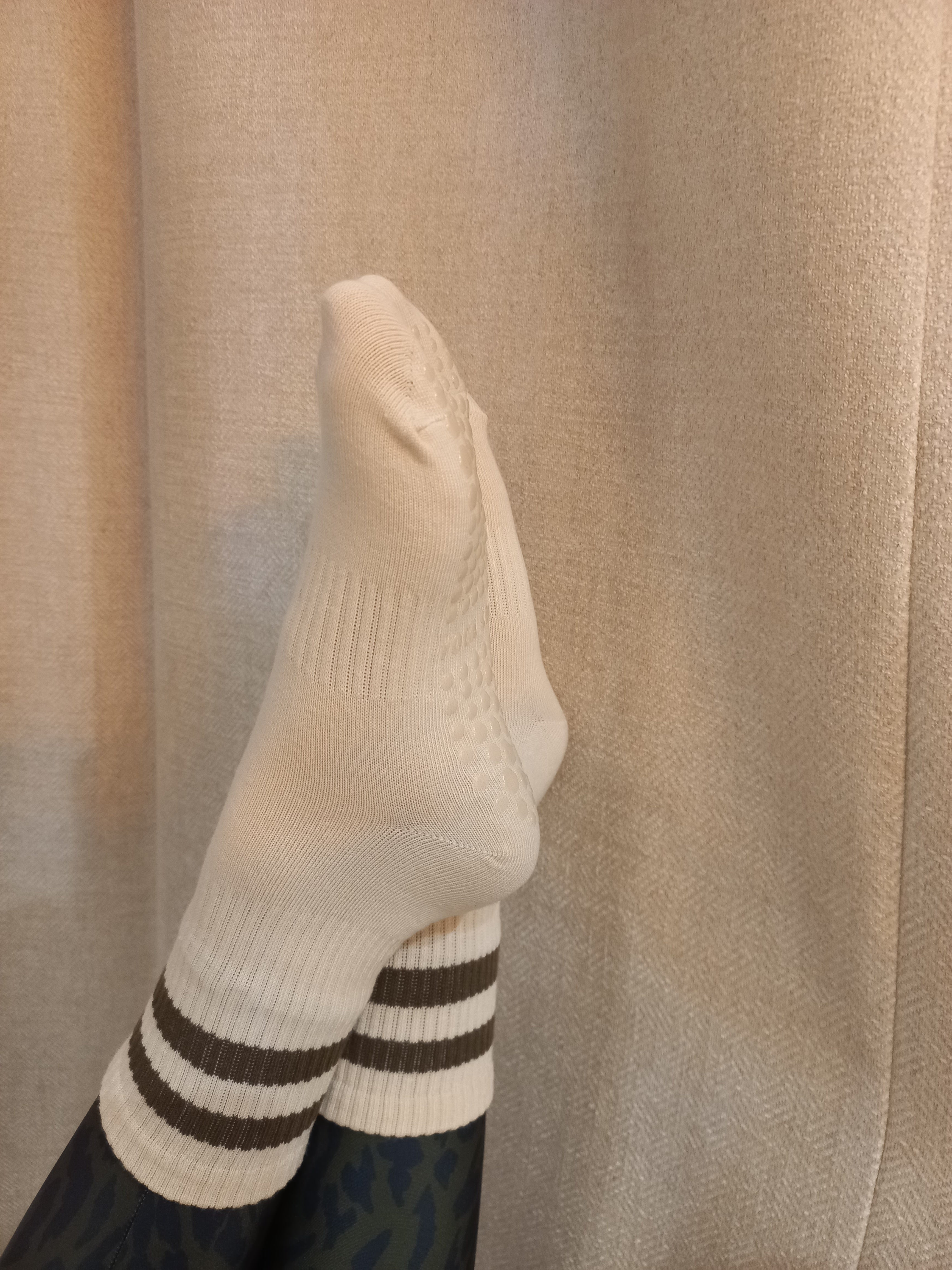 CHAUSSETTES HAUTES crème rayé marron