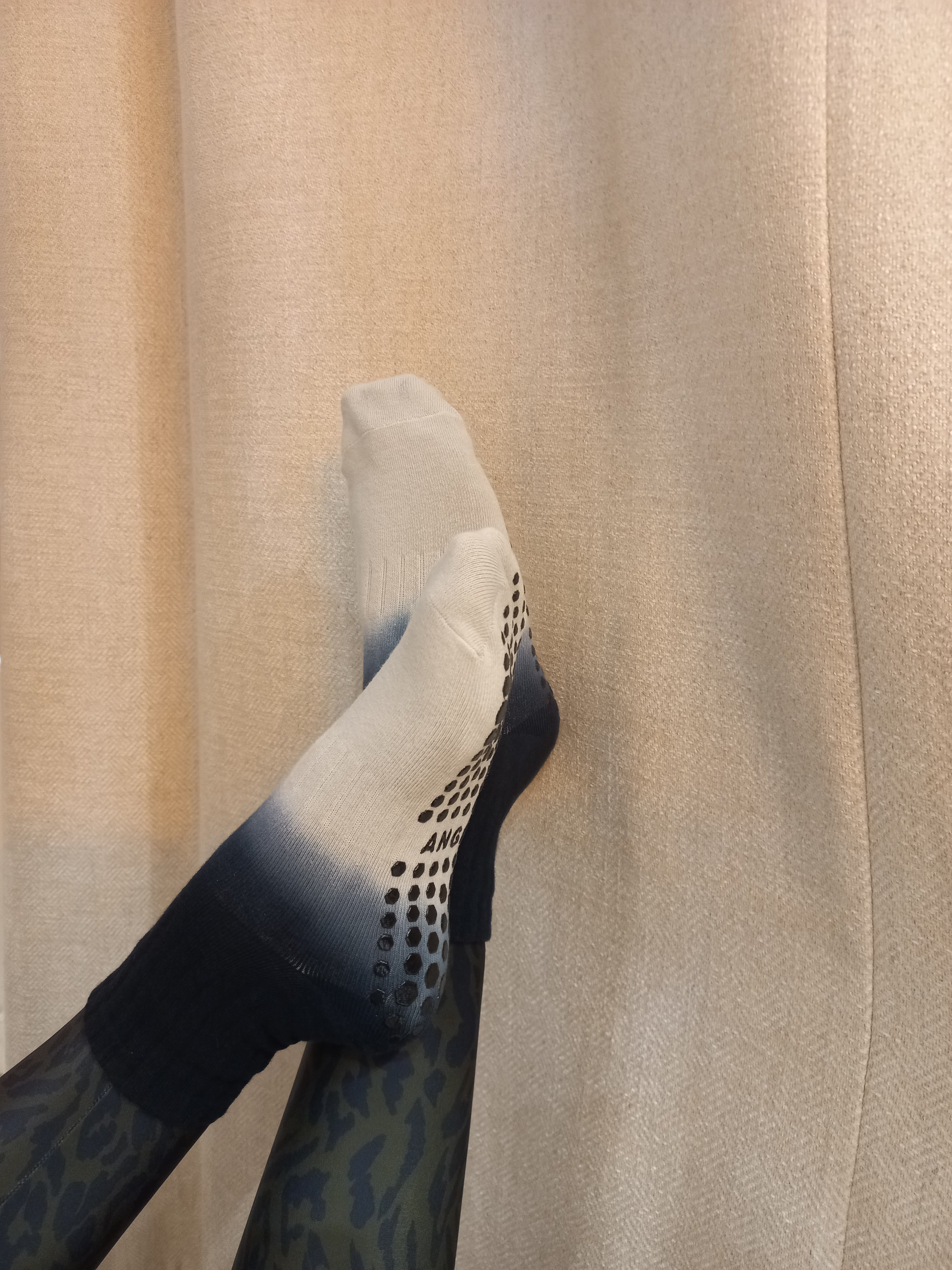 CHAUSSETTES HAUTES ANTI-DÉRAPANTES dégradé bleu