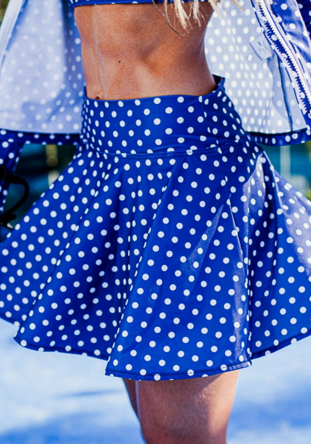 JUPE DE TENNIS LINA à pois bleus et blancs