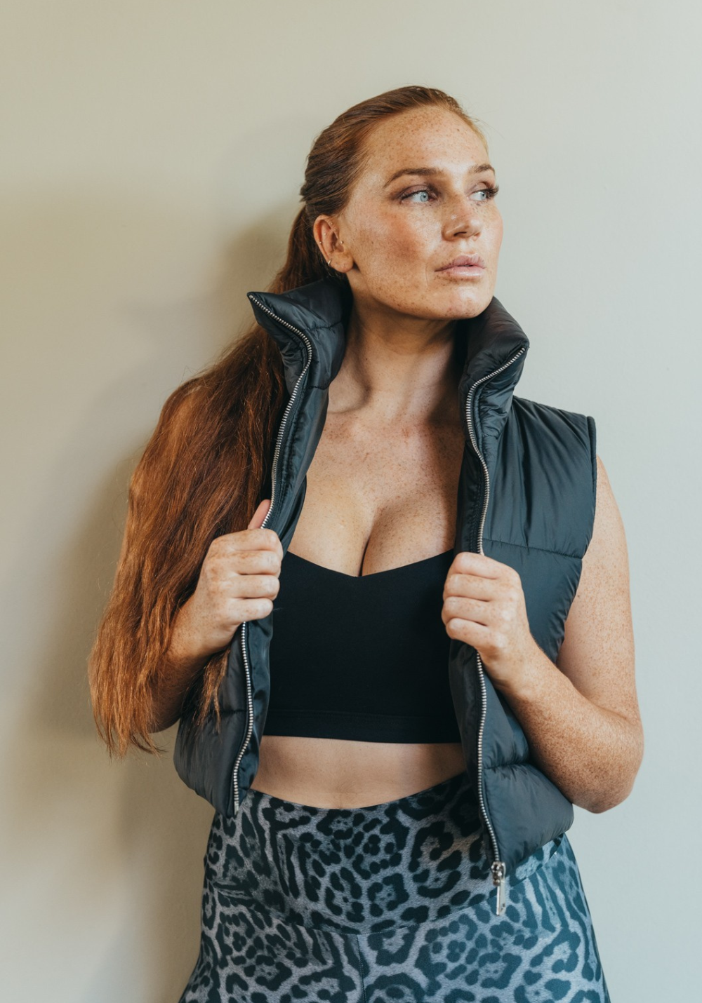 SLEEVELESS DOWN JACKET Black