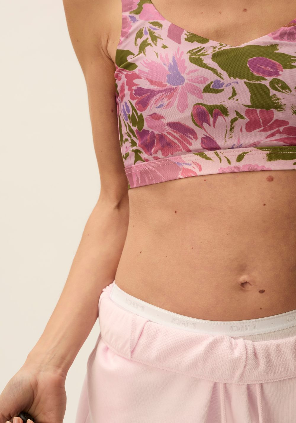 Ewan Capucine bra