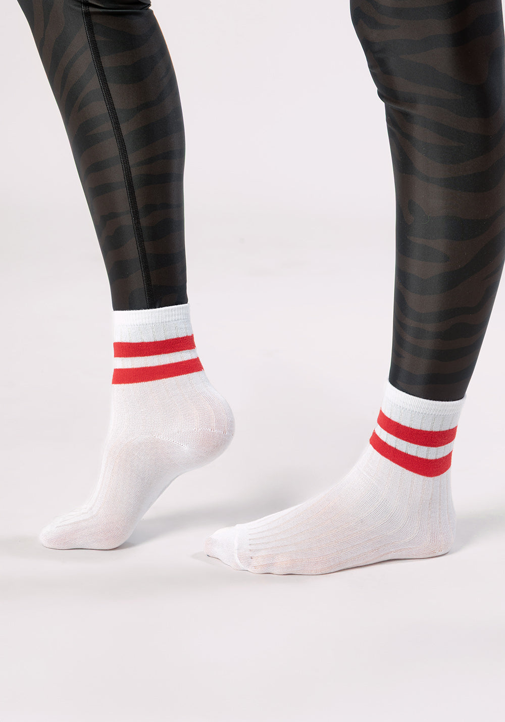 CHAUSSETTES HAUTES ANTI-DÉRAPANTES blanches et rouges