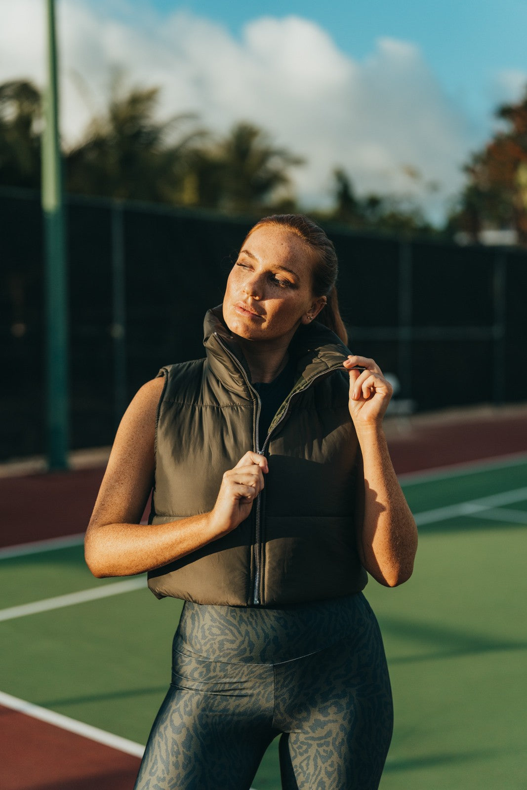 Khaki SLEEVELESS DOWN JACKET