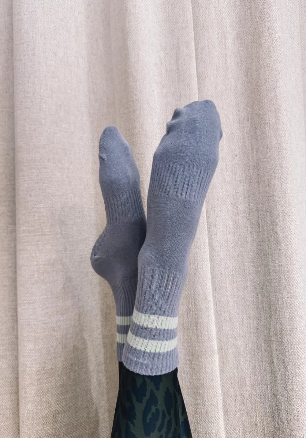 CHAUSSETTES HAUTES ANTI-DÉRAPANTES bleues gris
