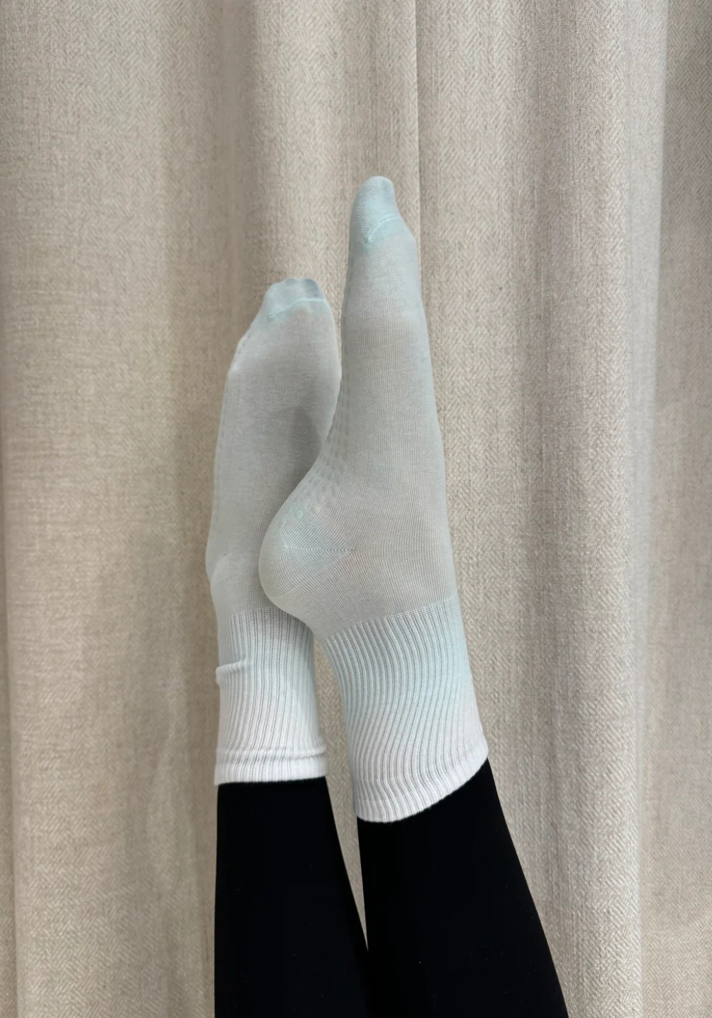 CHAUSSETTES HAUTES ANTI-DÉRAPANTES dégradées bleues