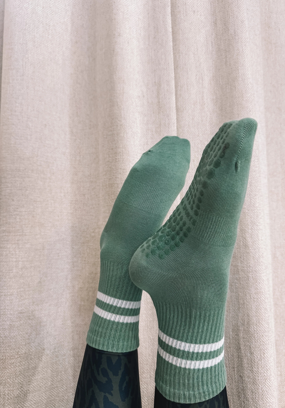 CHAUSSETTES HAUTES ANTI-DÉRAPANTES vertes sapin
