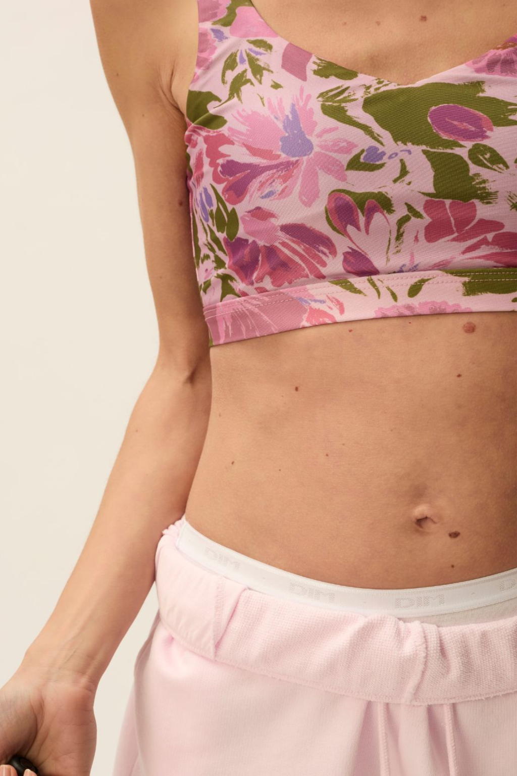 Ewan Capucine bra